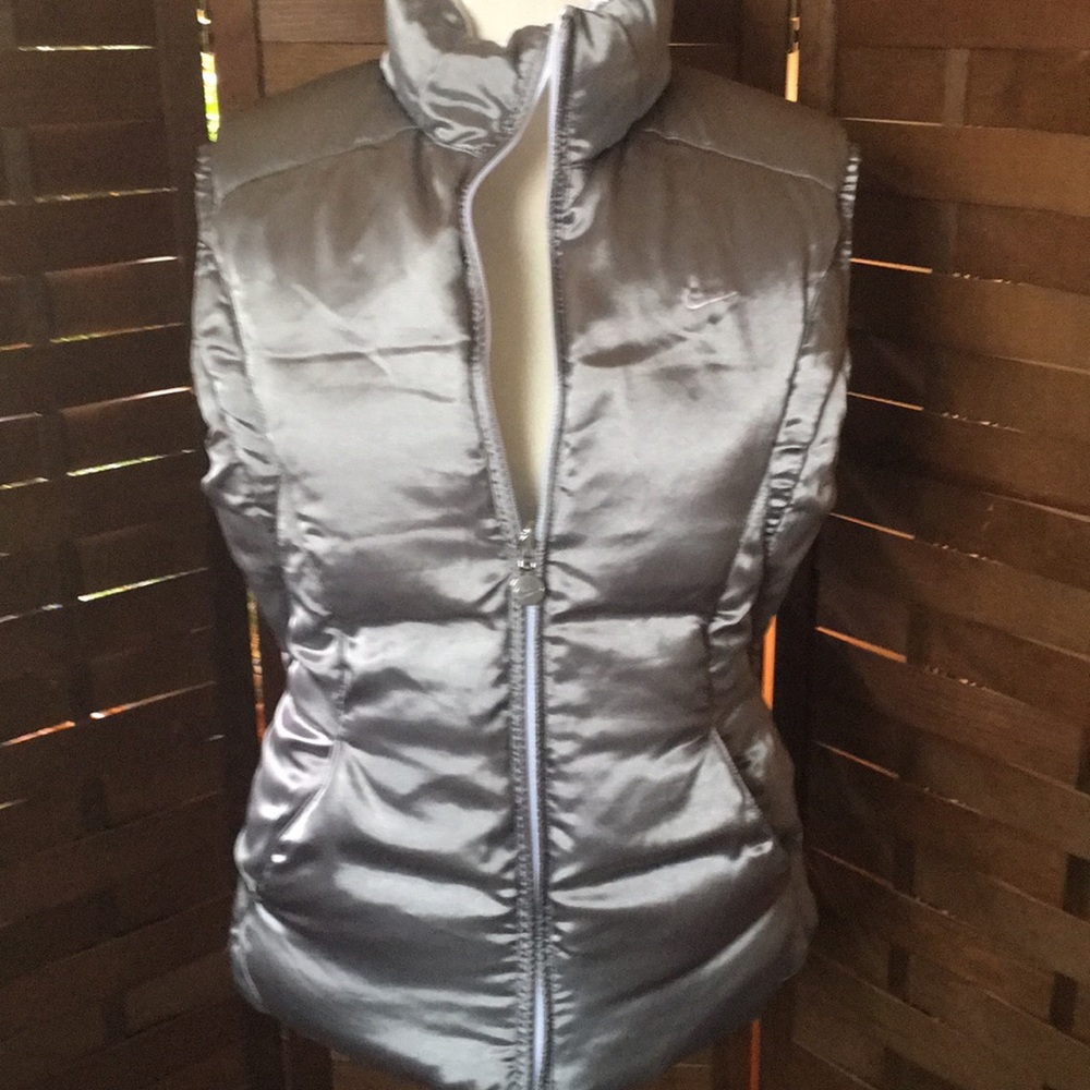 Nike reversible vest white/silver ladies SZ L